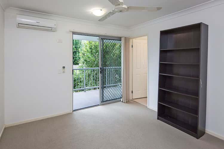 Third view of Homely townhouse listing, 4/1 Victoria Street, Fairfield QLD 4103