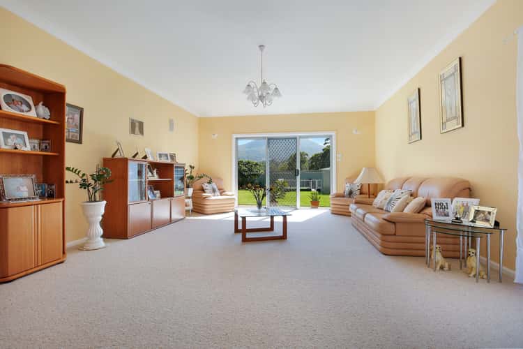 Fifth view of Homely house listing, 8 Uralba Street, West Wollongong NSW 2500