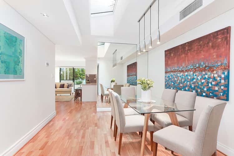 Main view of Homely apartment listing, 16/8-10 Clifford Street, Mosman NSW 2088