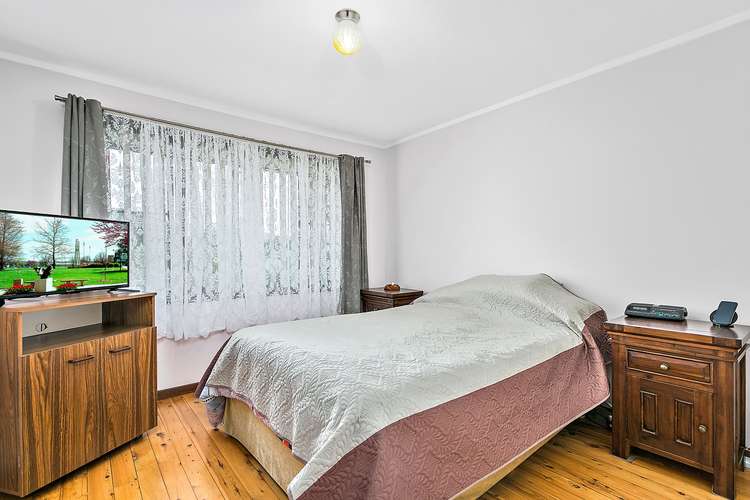 Fifth view of Homely house listing, 27 Simpson Parade, Albion Park NSW 2527