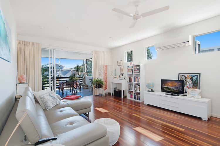 Third view of Homely apartment listing, 2/93 Bilyana Street, Balmoral QLD 4171