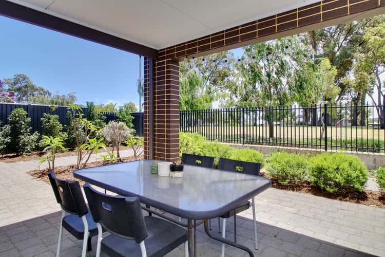 Second view of Homely house listing, 4 Nile Way, Baldivis WA 6171