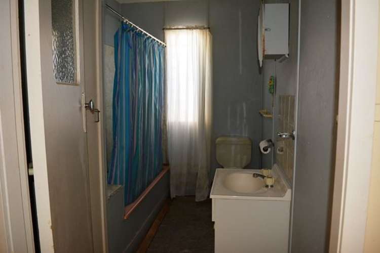 Fifth view of Homely house listing, 4 Myrtle Street, Blackall QLD 4472