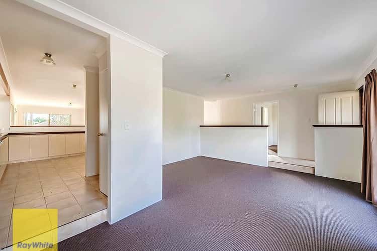 Fifth view of Homely house listing, 10 Lenswood Retreat, Clarkson WA 6030