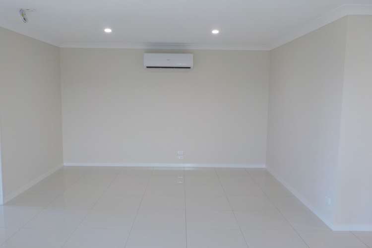 Fifth view of Homely unit listing, 1/4 Wongalee Place, Cambooya QLD 4358