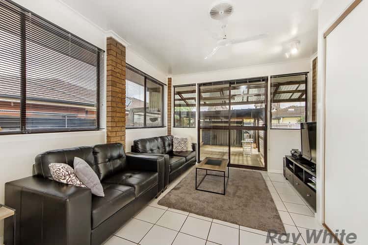 Fifth view of Homely house listing, 1 Gardner Court, Albanvale VIC 3021