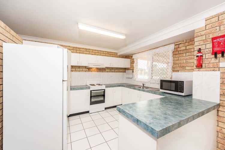 Seventh view of Homely house listing, 21 Dennis Court, Avoca QLD 4670