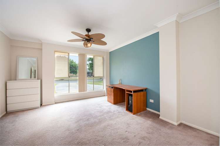 Fifth view of Homely house listing, 4 Bowood Court, Berrinba QLD 4117