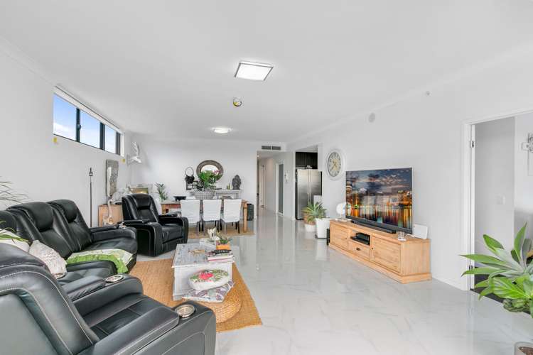 Fourth view of Homely unit listing, 3305/5 Harbour Side Court, Biggera Waters QLD 4216