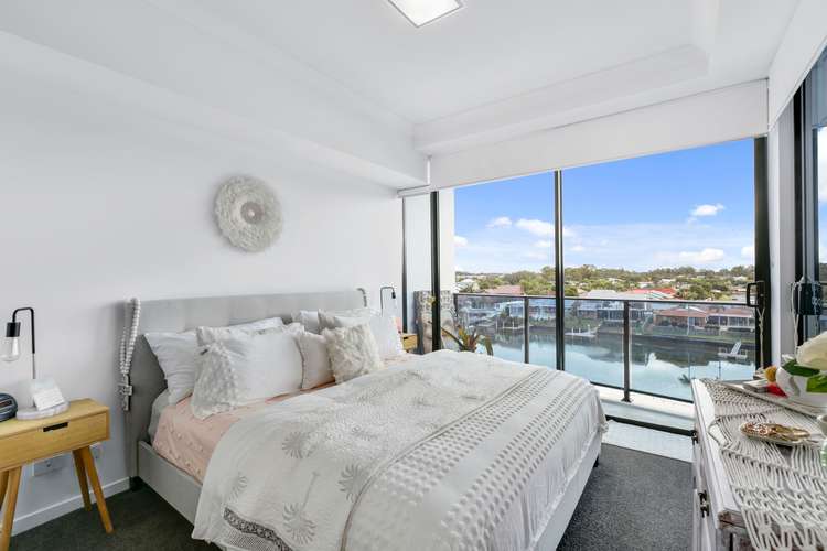 Sixth view of Homely unit listing, 3305/5 Harbour Side Court, Biggera Waters QLD 4216