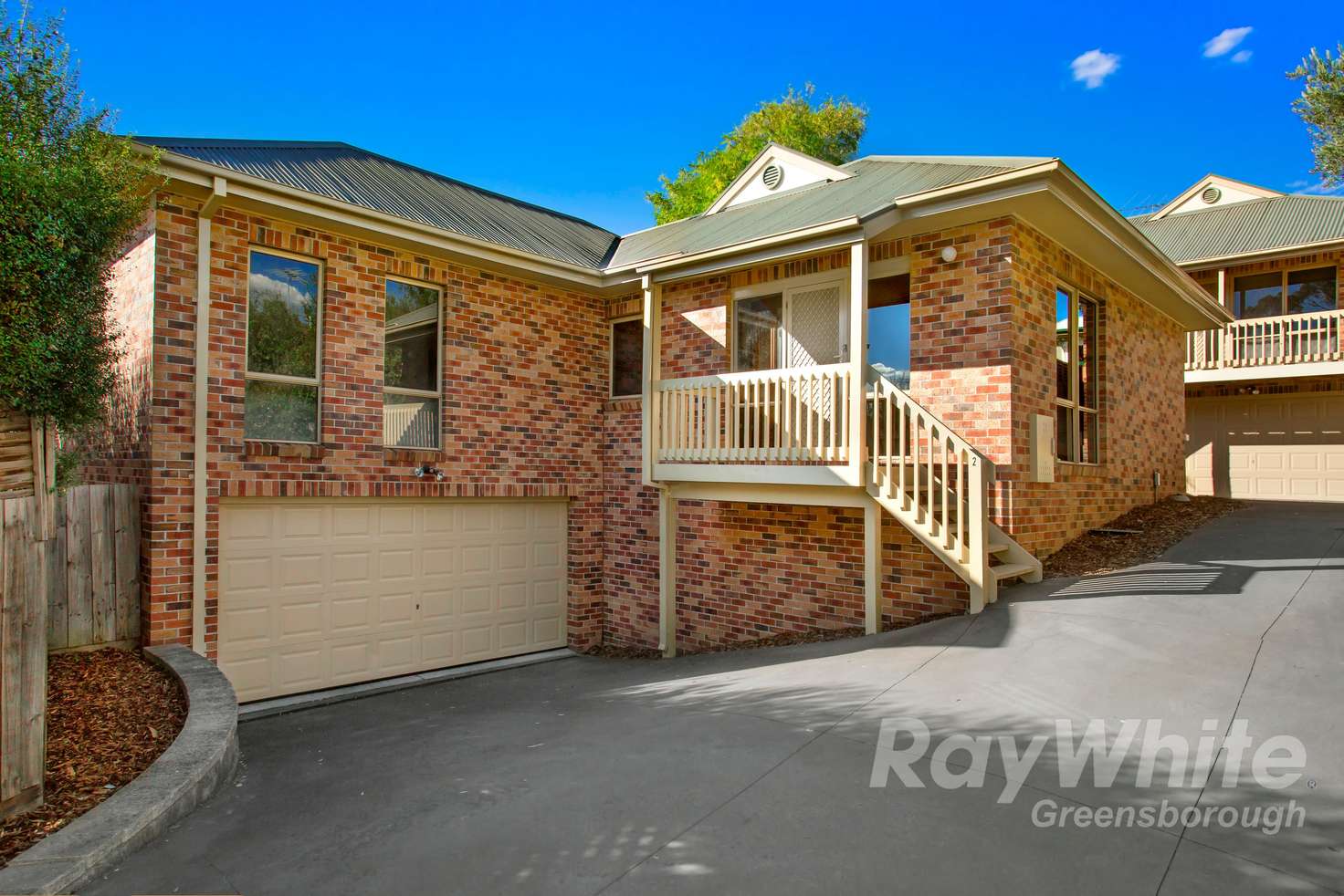 Main view of Homely unit listing, 2/24 Railway Road, Briar Hill VIC 3088
