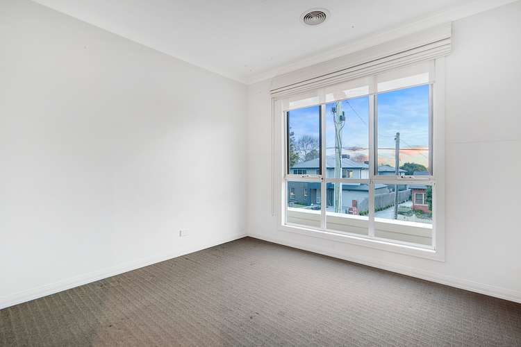 Fourth view of Homely townhouse listing, 7 Argyle Street, Frankston VIC 3199