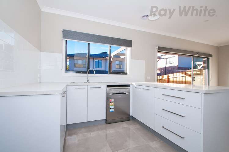 Fifth view of Homely townhouse listing, 3/2 JACKSON Street, Croydon VIC 3136