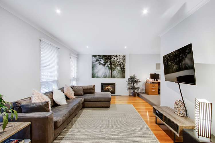 Second view of Homely house listing, 5 Brunei Grove, Frankston VIC 3199