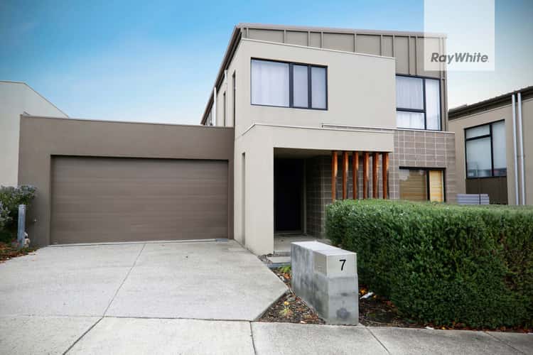 Main view of Homely house listing, 7 Muyan Circuit, Burwood VIC 3125