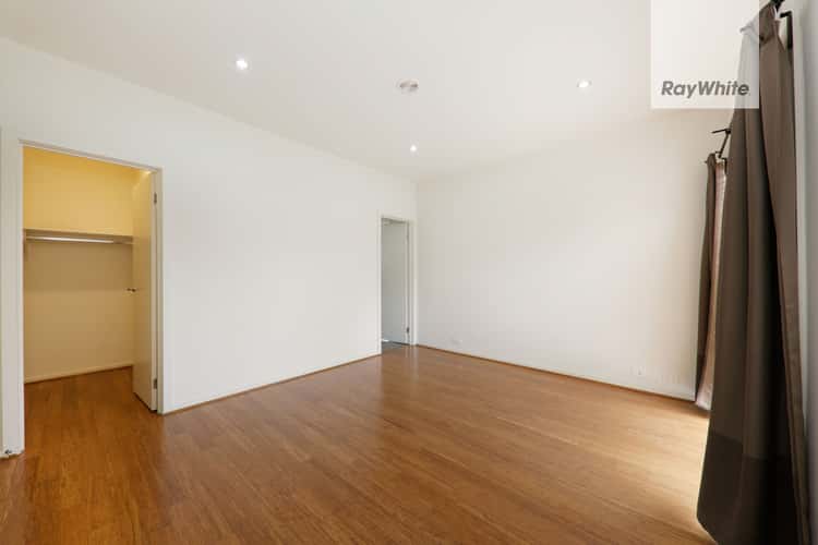 Fifth view of Homely house listing, 7 Muyan Circuit, Burwood VIC 3125