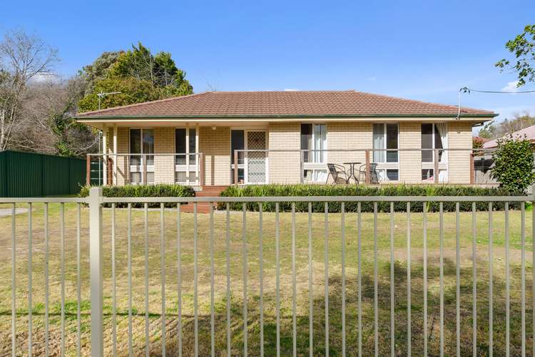 Main view of Homely house listing, 5 Ferguson Crescent, Mittagong NSW 2575