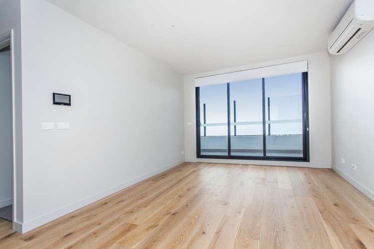 Third view of Homely apartment listing, 304/23 Bent Street, Bentleigh VIC 3204