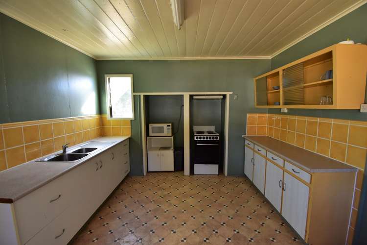 Second view of Homely house listing, 127 Yew Street, Barcaldine QLD 4725