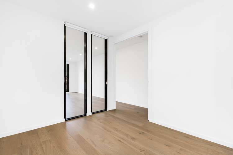 Third view of Homely apartment listing, 503/16-18 Grey Street, St Kilda VIC 3182