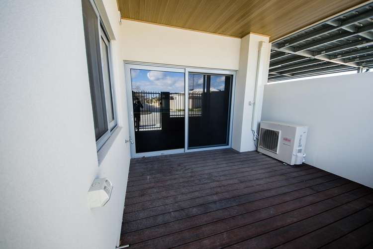 Fifth view of Homely unit listing, 1/93 Gateway Boulevard, Canning Vale WA 6155