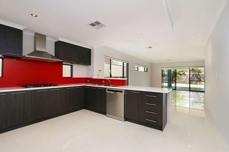 Fourth view of Homely house listing, 5B Sexton Court, Kardinya WA 6163