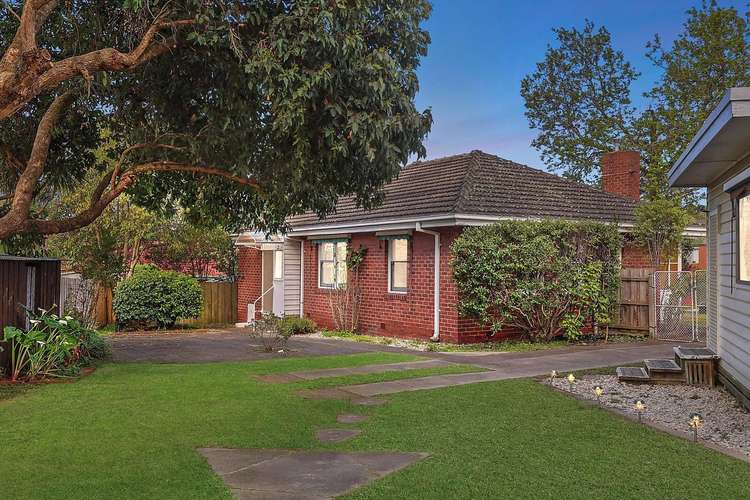 Fifth view of Homely house listing, 1 Tandara Court, Chadstone VIC 3148