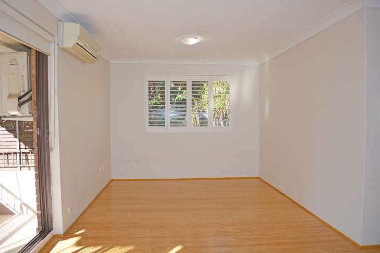 Third view of Homely apartment listing, 8/5 Garden Street, Telopea NSW 2117