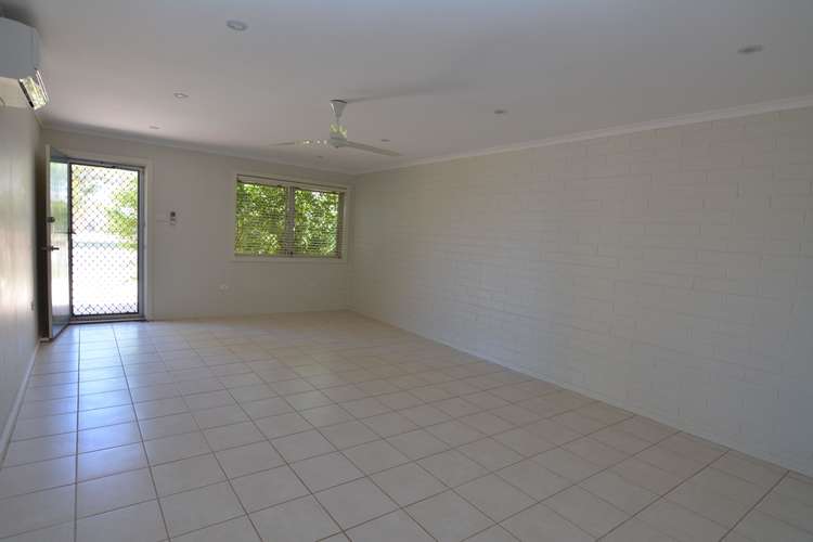 Second view of Homely house listing, 8B Morrell Court East, Carnarvon WA 6701