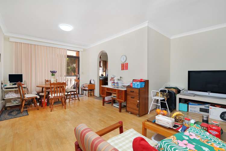 Second view of Homely unit listing, 2/86 Woids Avenue, Allawah NSW 2218