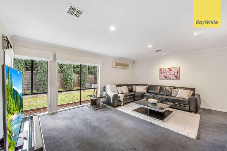 Second view of Homely house listing, 5 Paisley Court, Gowanbrae VIC 3043