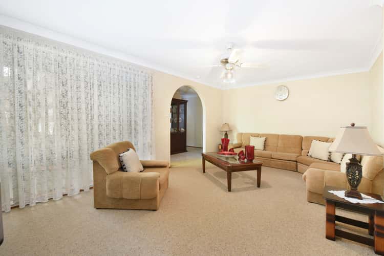 Second view of Homely house listing, 7 Loxton Place, Bossley Park NSW 2176