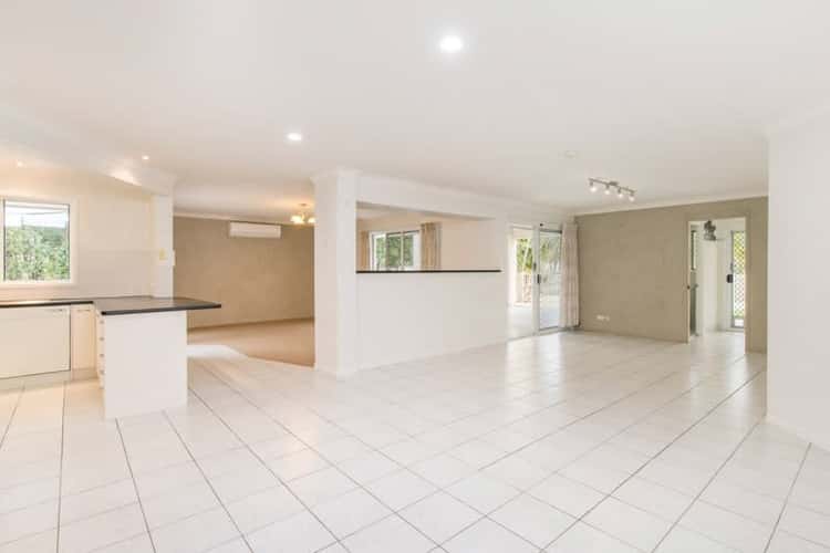 Third view of Homely house listing, 7 Egert Court, Carindale QLD 4152
