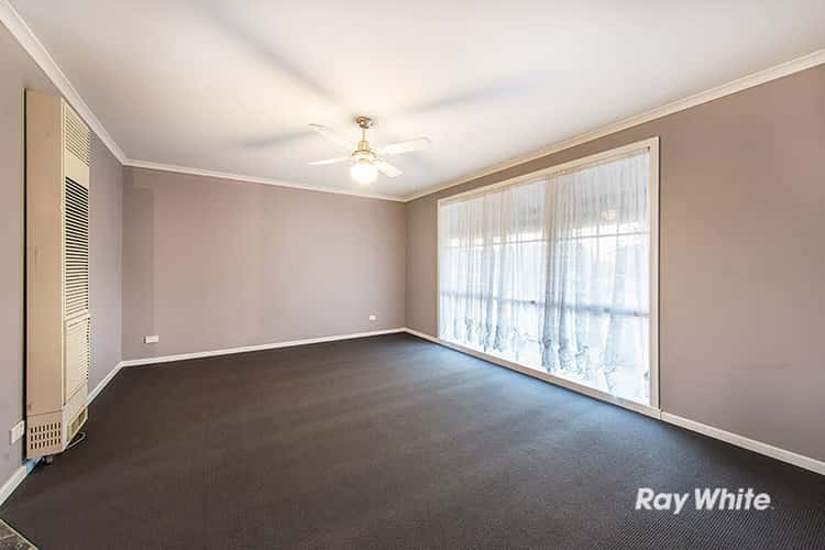 Fourth view of Homely house listing, 5 Vincent Court, Cranbourne North VIC 3977