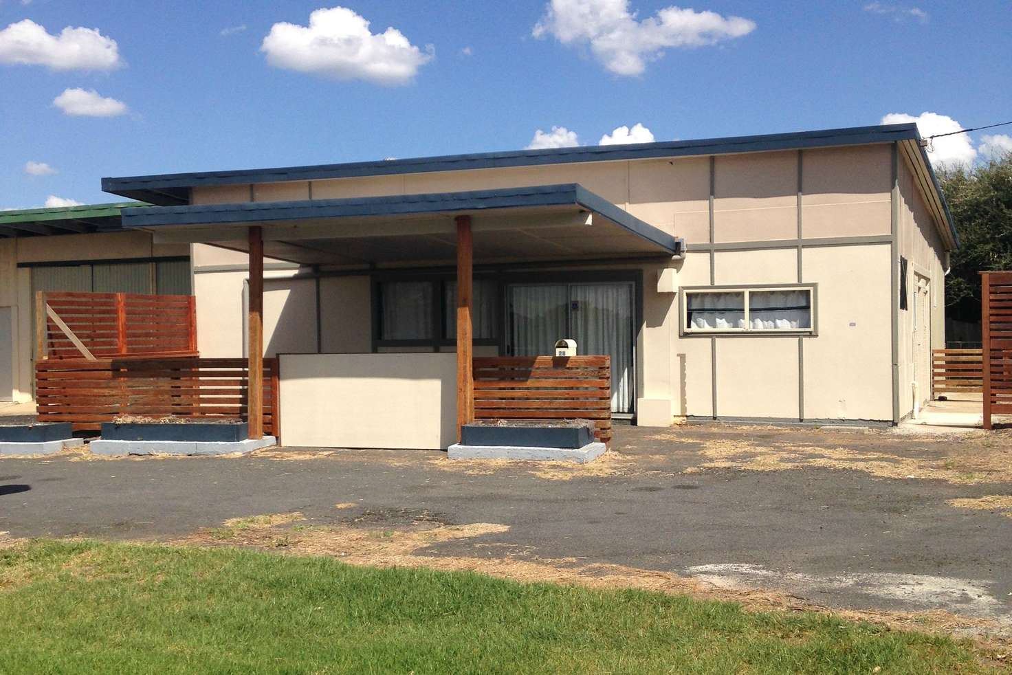 Main view of Homely unit listing, Flat @ 28 Ring Street, Inverell NSW 2360