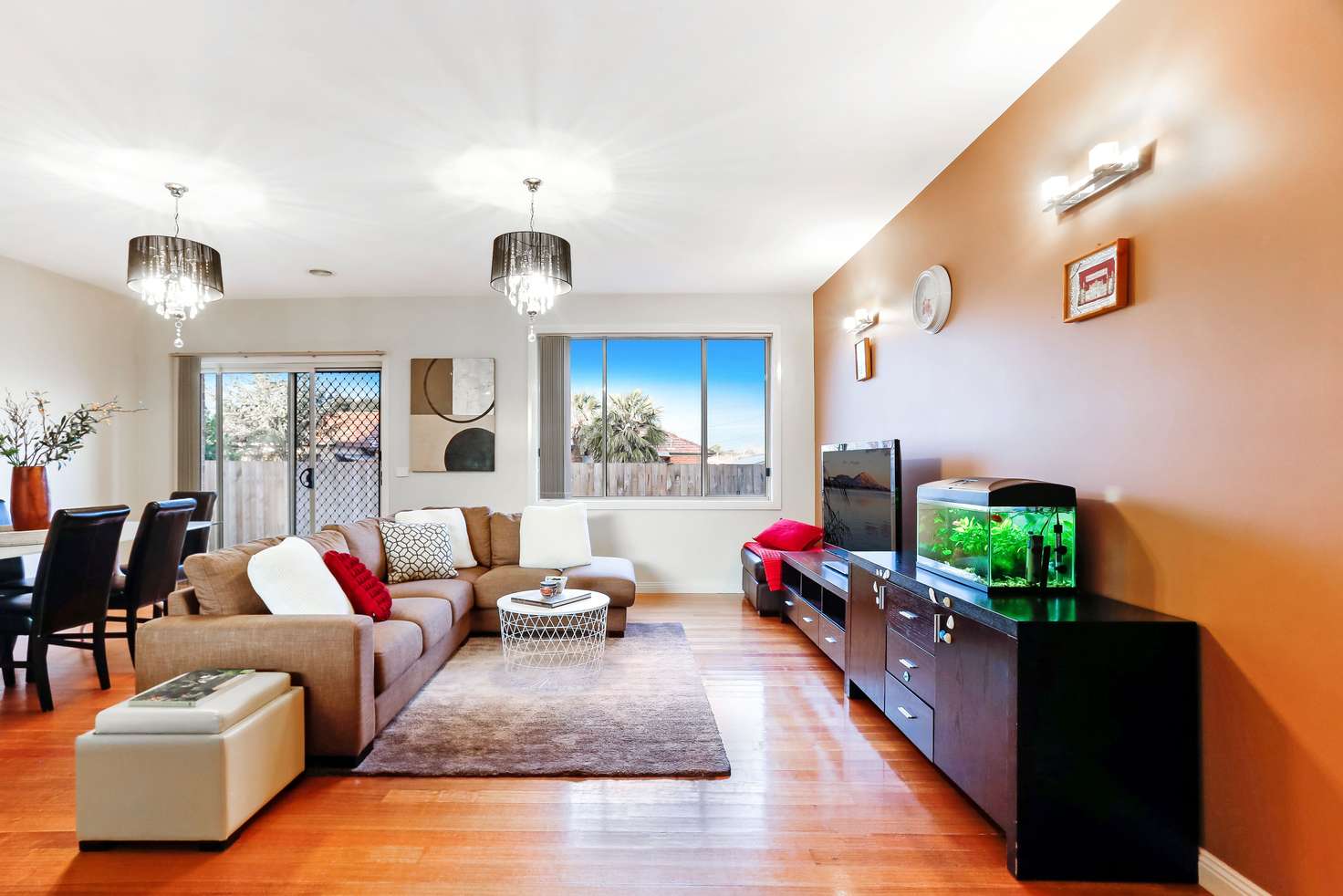 Main view of Homely house listing, 2/8 Howard Court, Glenroy VIC 3046