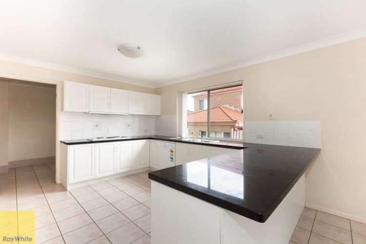 Third view of Homely house listing, 16 Pembridge Place, Carindale QLD 4152