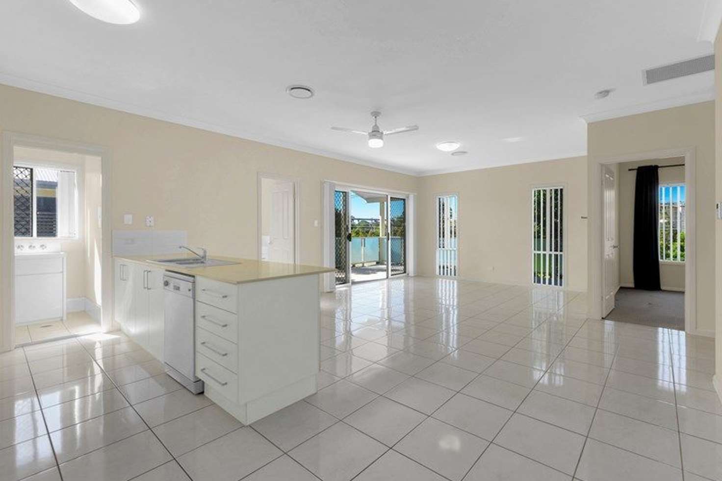 Main view of Homely apartment listing, 4/27 Railway Parade, Nundah QLD 4012