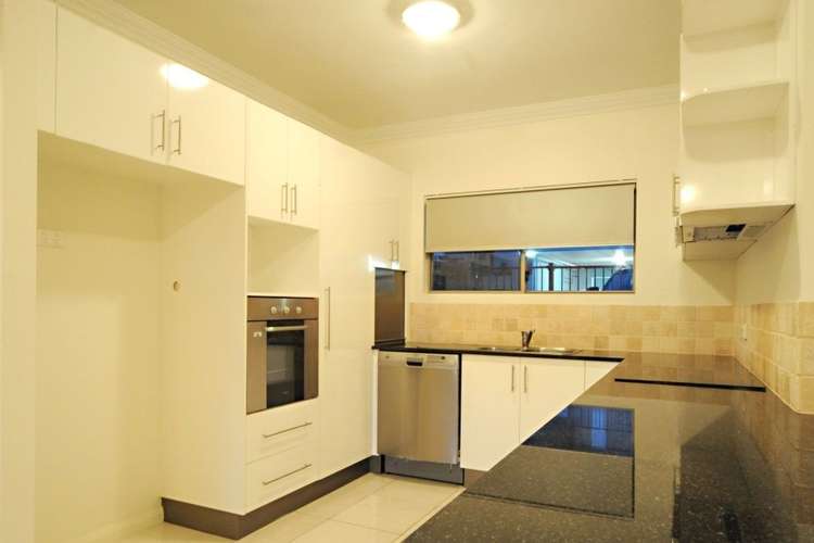Second view of Homely unit listing, 23/3 Deloraine Close, Cannonvale QLD 4802