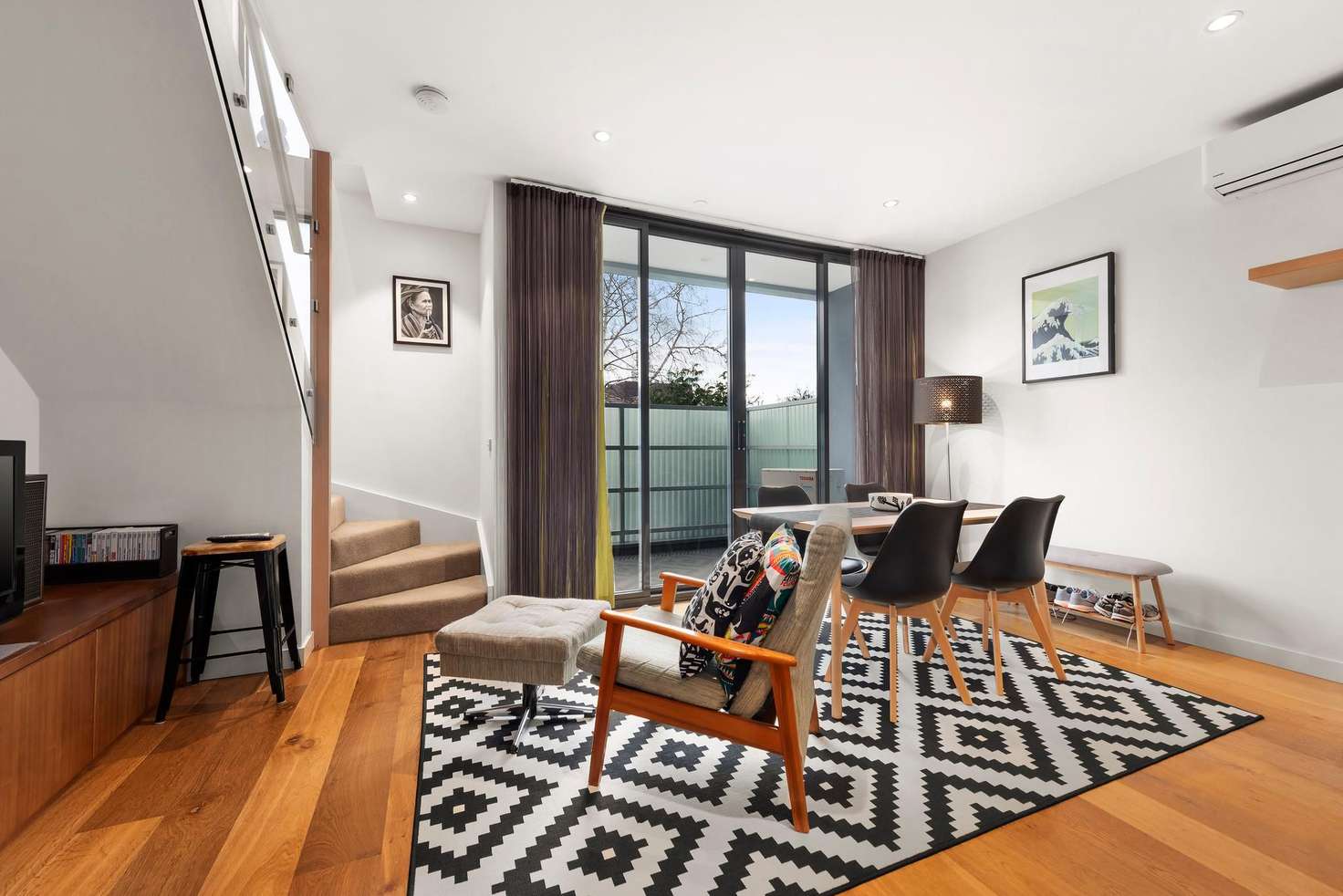 Main view of Homely unit listing, 5/106 Murrumbeena Road, Murrumbeena VIC 3163