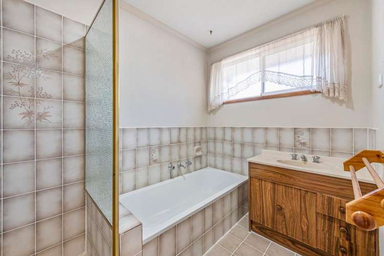 Fifth view of Homely house listing, 40 Elizabeth Street, Bayswater VIC 3153