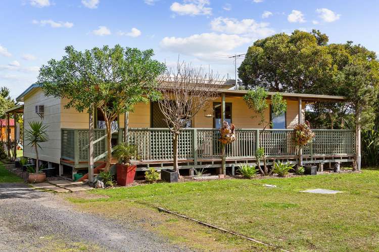 31 Elwood Avenue, Surf Beach VIC 3922