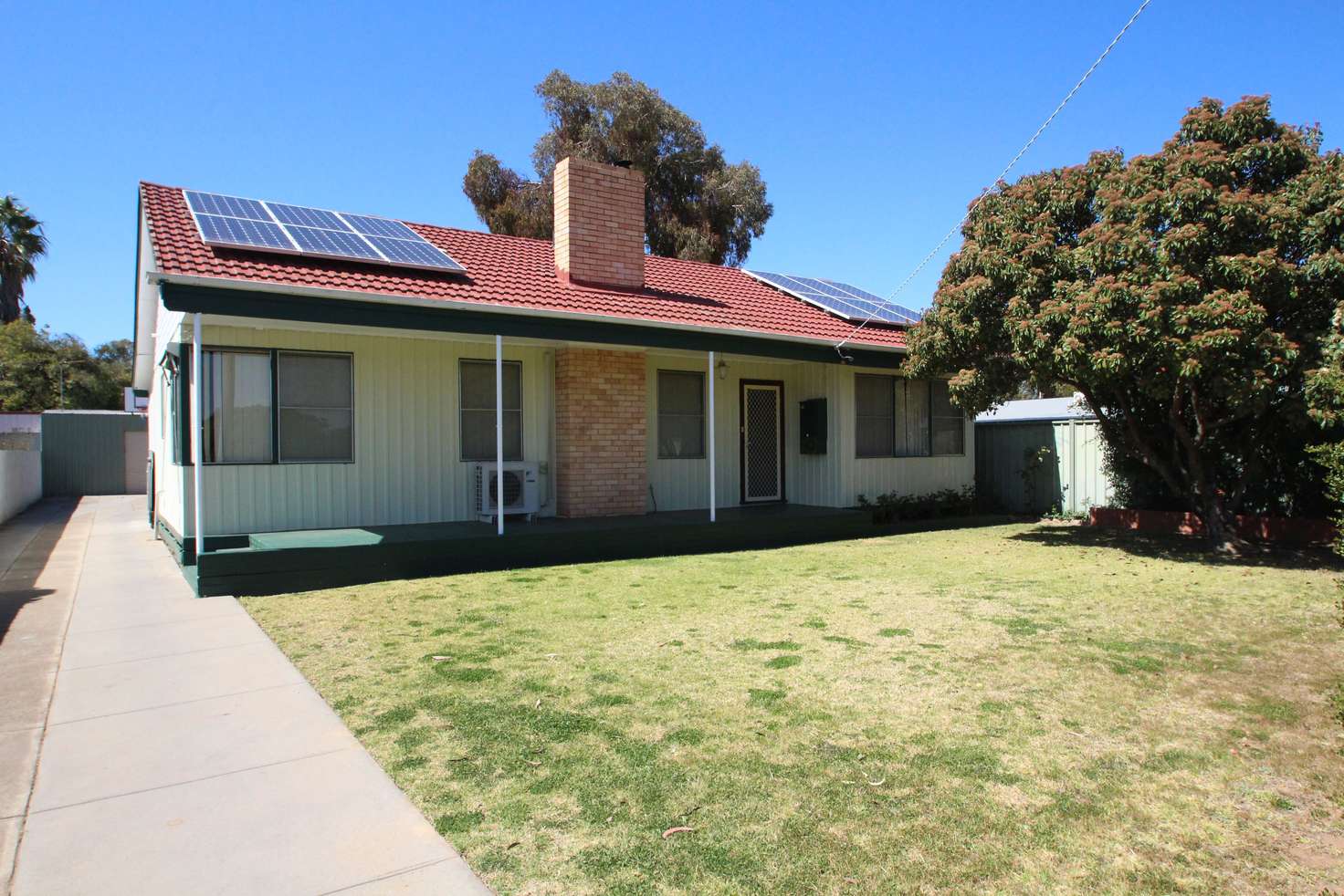 Main view of Homely house listing, 10 Glenavon Street, Cobram VIC 3644