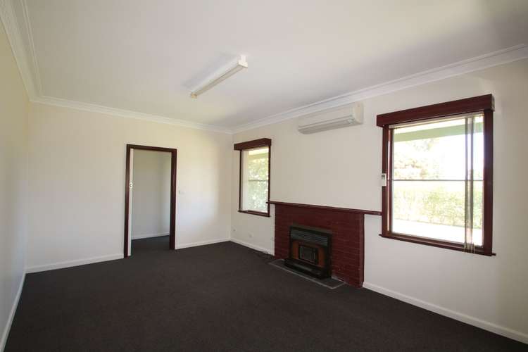 Second view of Homely house listing, 10 Glenavon Street, Cobram VIC 3644