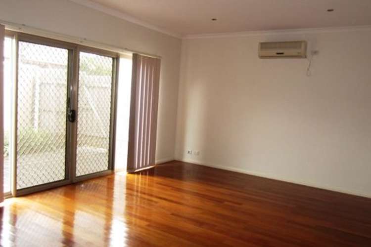 Main view of Homely house listing, 2/8 Grandview Street, Glenroy VIC 3046