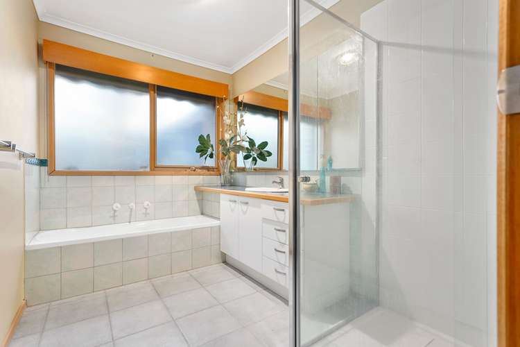 Seventh view of Homely house listing, 3 Cecil Court, South Morang VIC 3752