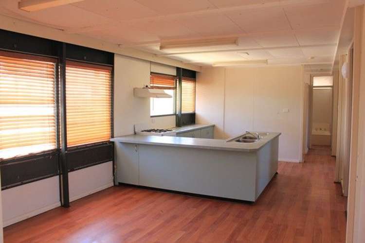 Fourth view of Homely unit listing, 4/1 Hearn Place, Carnarvon WA 6701