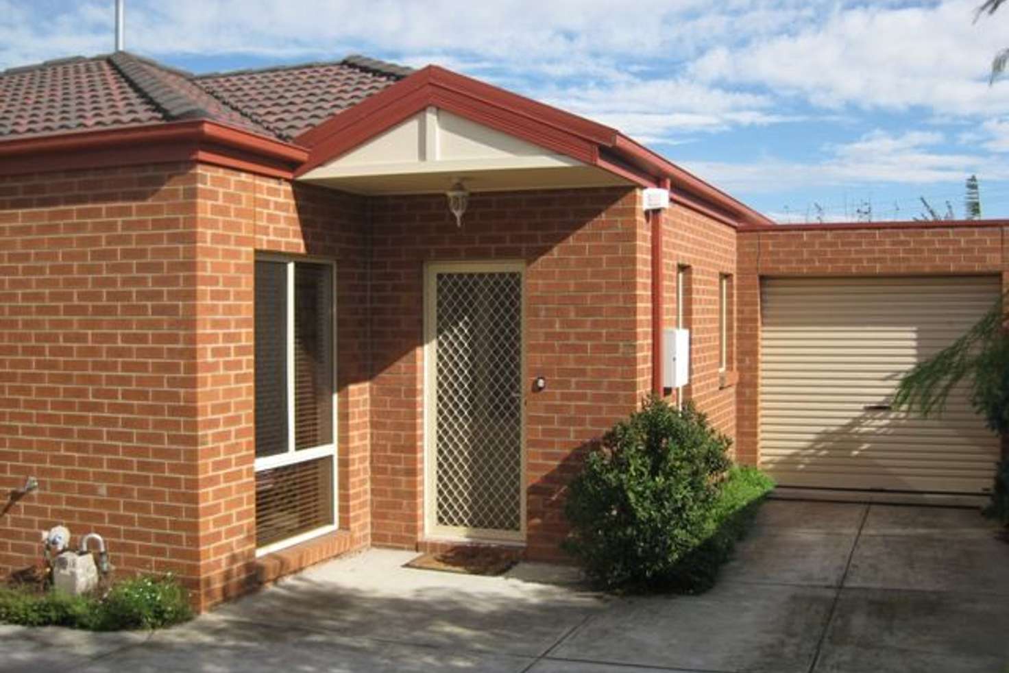 Main view of Homely villa listing, 2/24 First Street, Clayton South VIC 3169