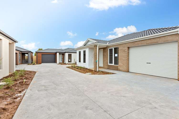 Sixth view of Homely unit listing, 2/4 Norman Road, Drouin VIC 3818