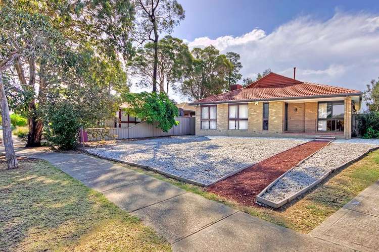 Second view of Homely house listing, 8 Guinane Avenue, Hoppers Crossing VIC 3029